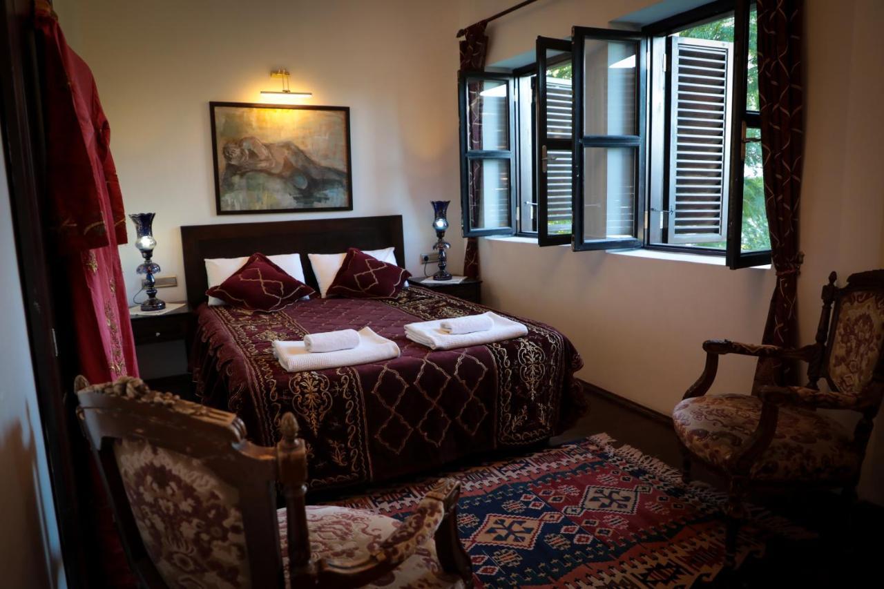 Hadrianus Pansion Hotel อันตัลยา ภายนอก รูปภาพ