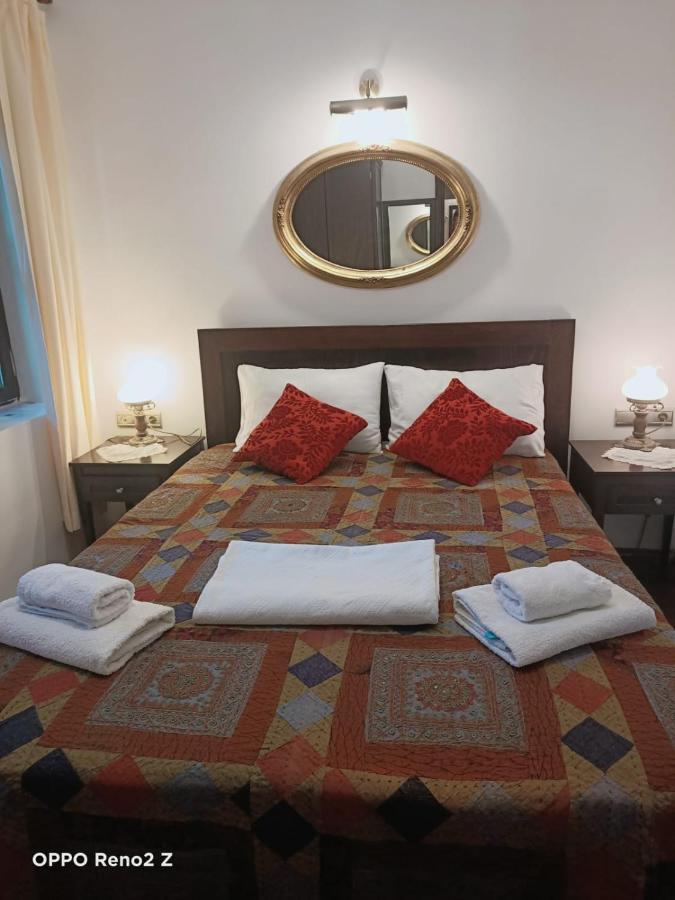Hadrianus Pansion Hotel อันตัลยา ภายนอก รูปภาพ