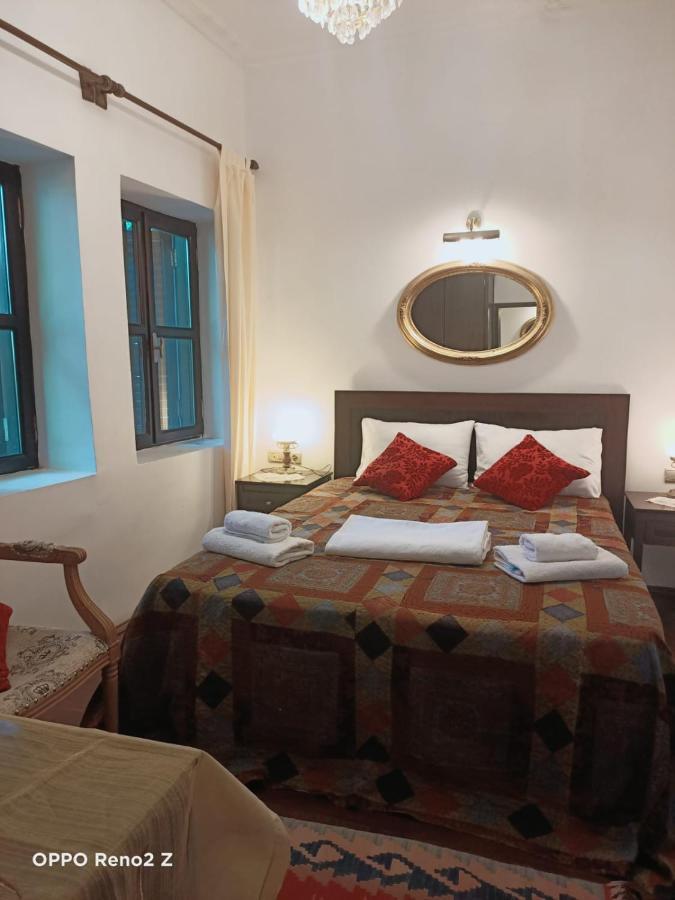 Hadrianus Pansion Hotel อันตัลยา ภายนอก รูปภาพ